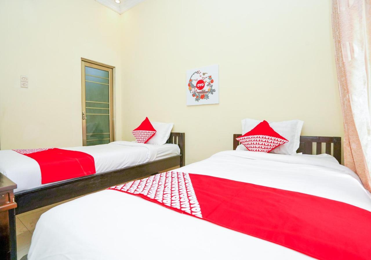 Oyo 1087 Homestay Potato House Bromo Exterior foto
